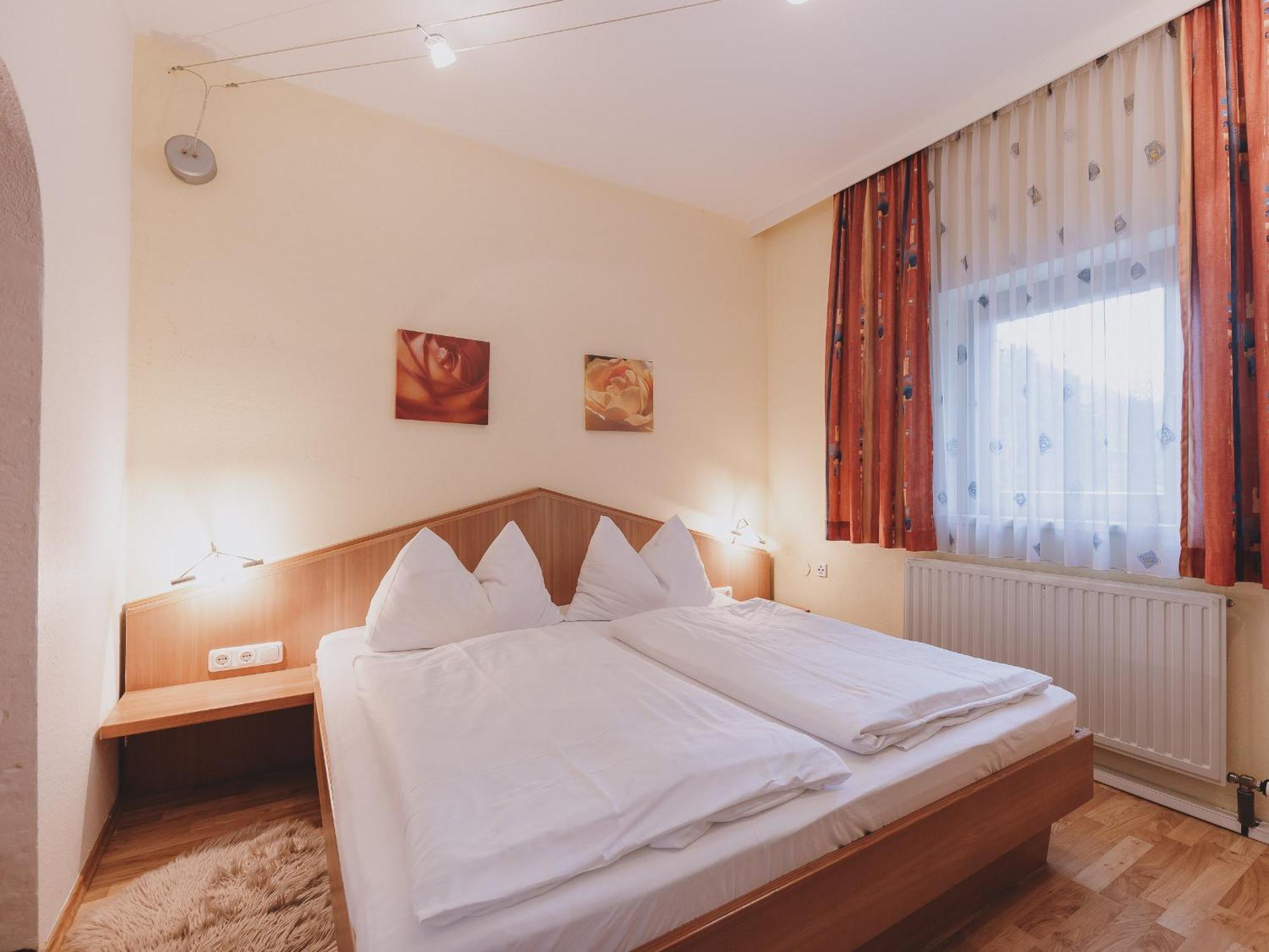 Lakeside Plattner By We Rent, Summercard Included *